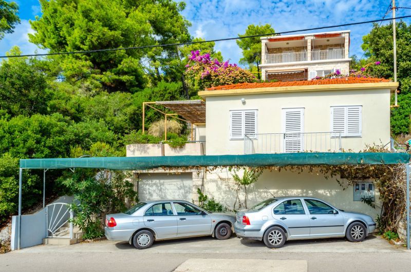 Apartmani Nikša Blato